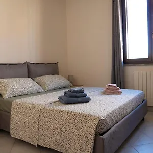 https://casa-le-corti.it-tuscanyhotel.com