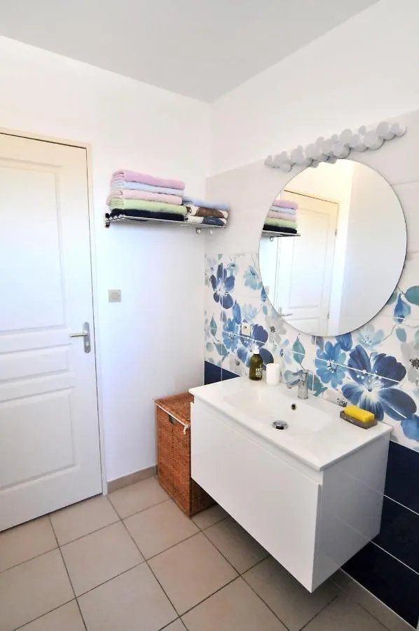 Holiday home Gite De Catherine Saint Didier  France
